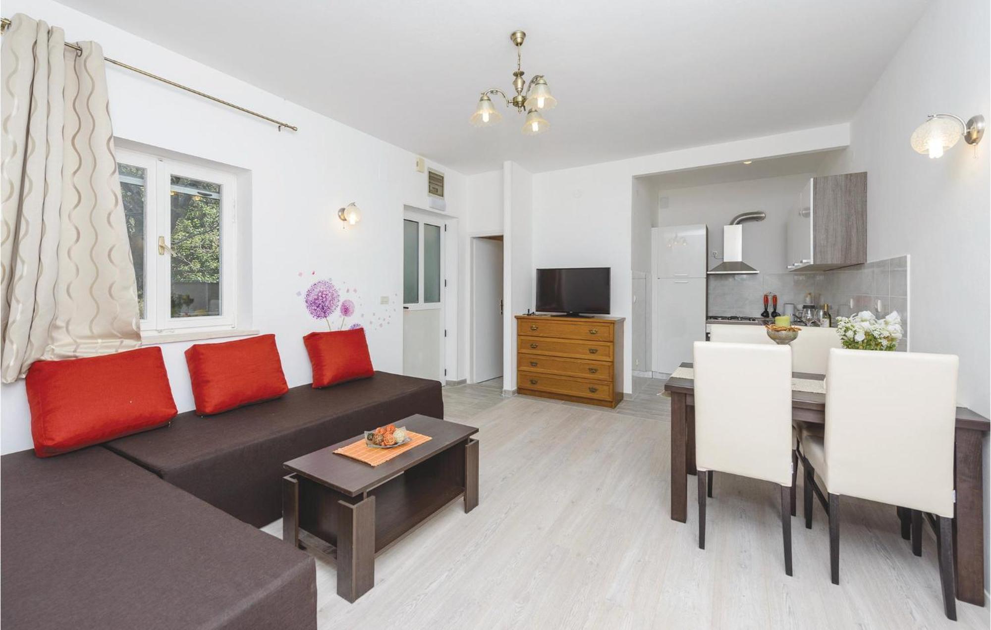 Pet Friendly Apartment In Bosanka With Kitchen Dubrovnik Exterior foto